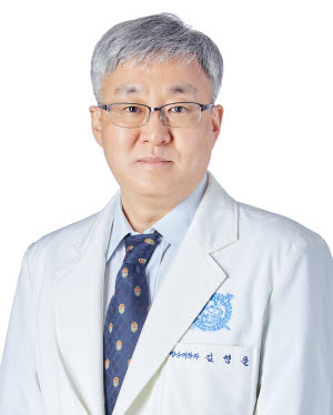 Young-Hoon Kim