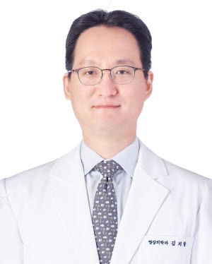 Ji Hang Kim