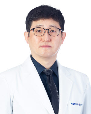 Joon Woo Lee